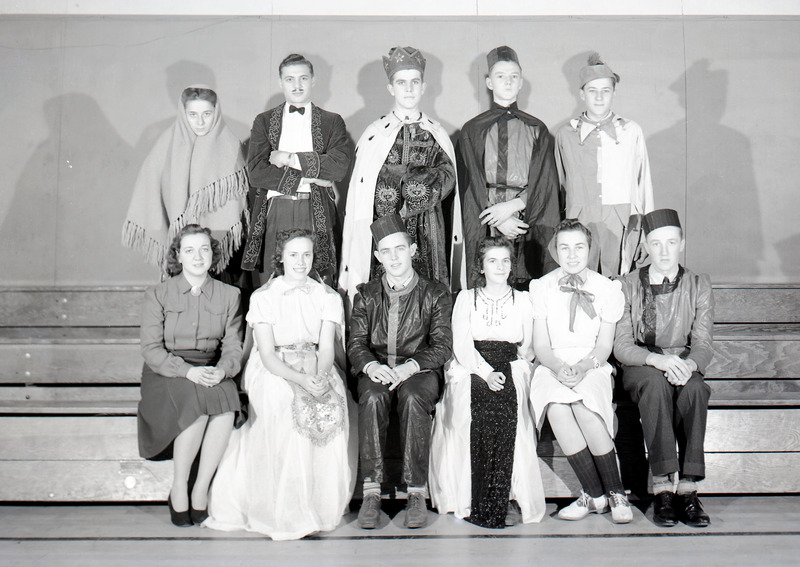 MHS Operetta Cast 1940