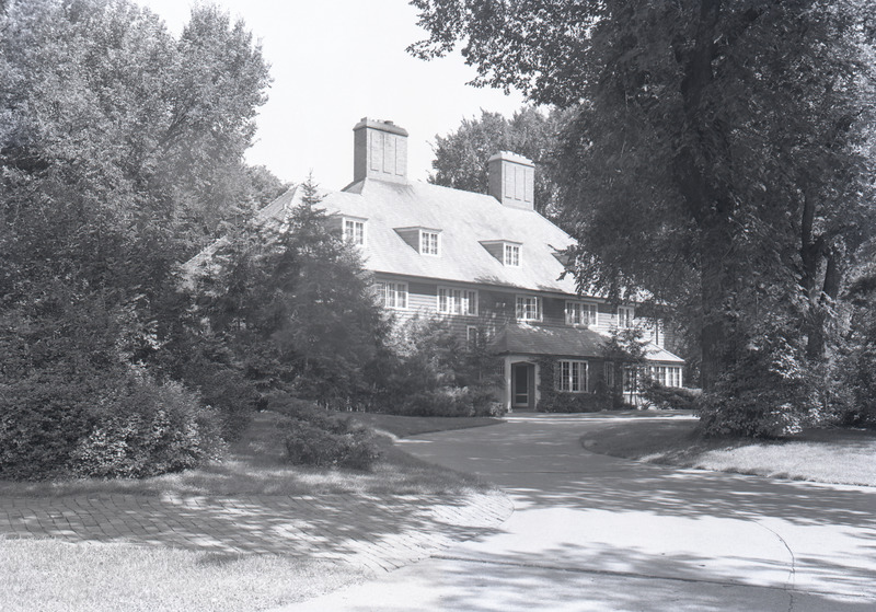G. L. Curtis Residence 