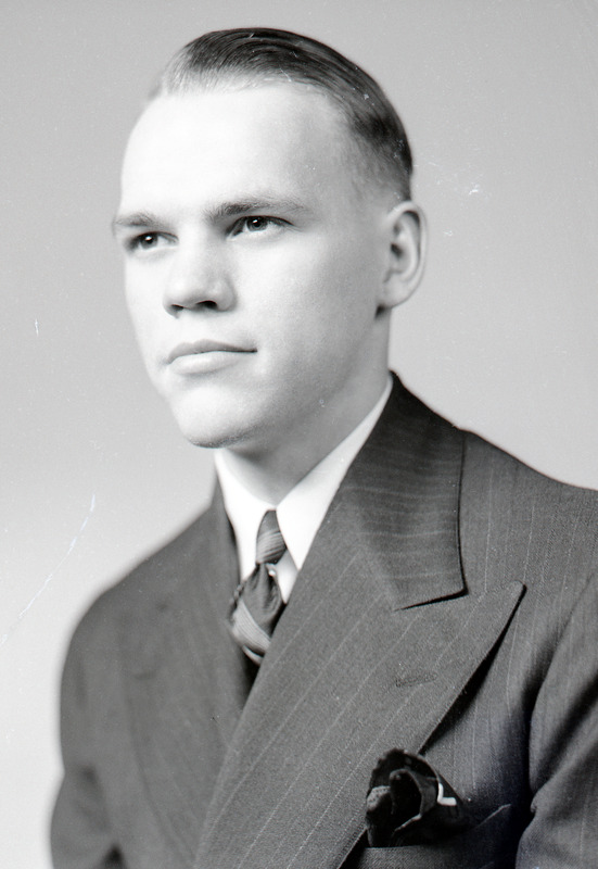 Willard Bradley