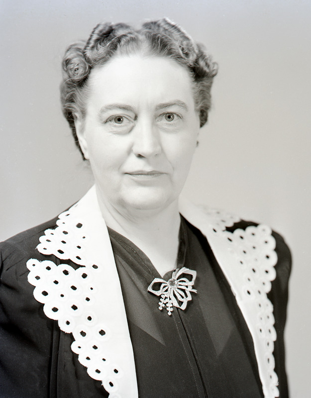 Mrs. Clara Bell