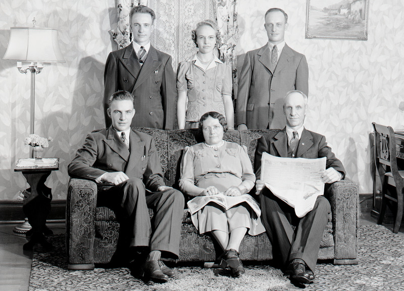 Ren Rus Family