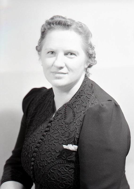 Mrs. Milford Olson