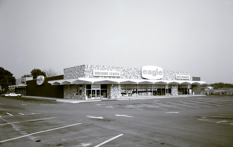 Clover Hills Eagle Food Discount Center 