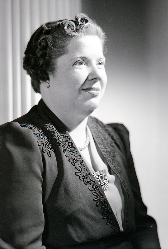 Mrs. Leslie Yabrough