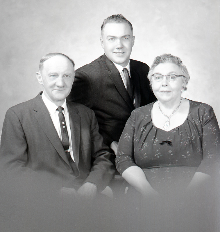Elmer Schoel Family 