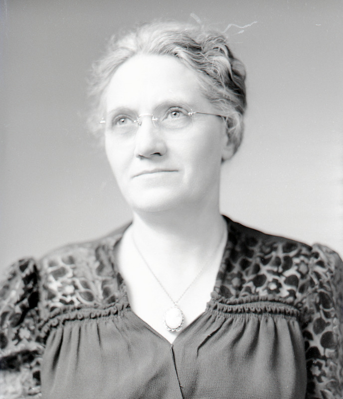 Mrs. Gus Brandt