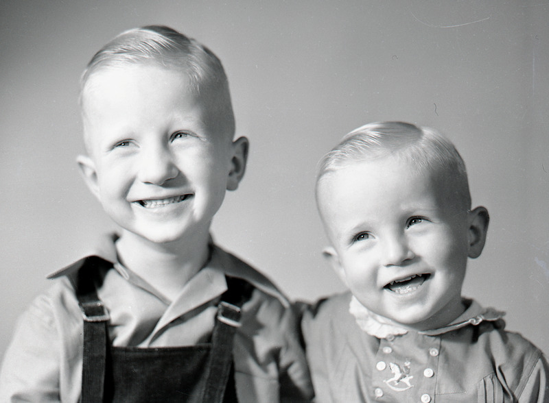Lowell & Roger Stralow