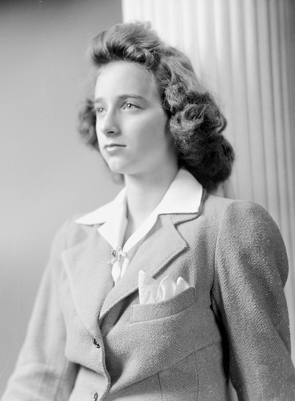 Barbara Stone