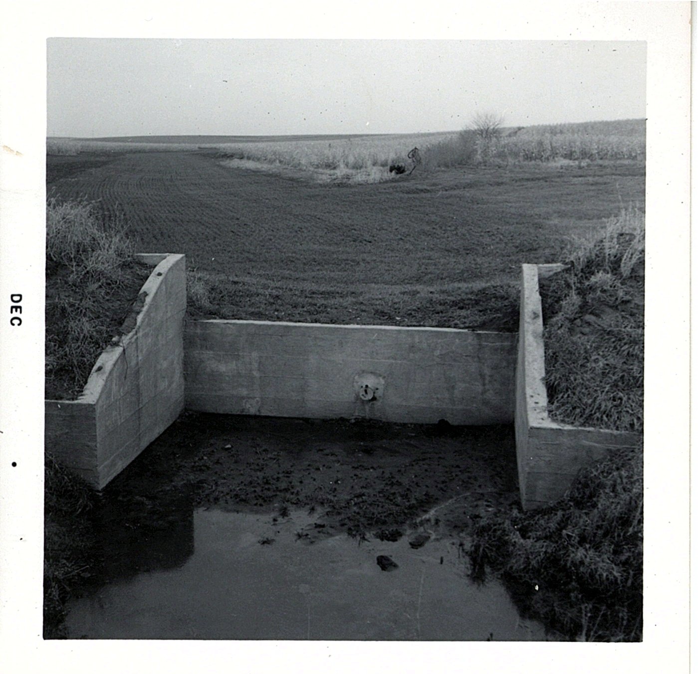 Weir notch on Otto Hansen land