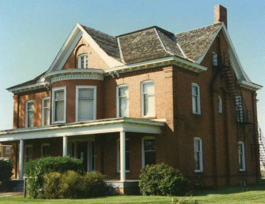 Peasley Hall 