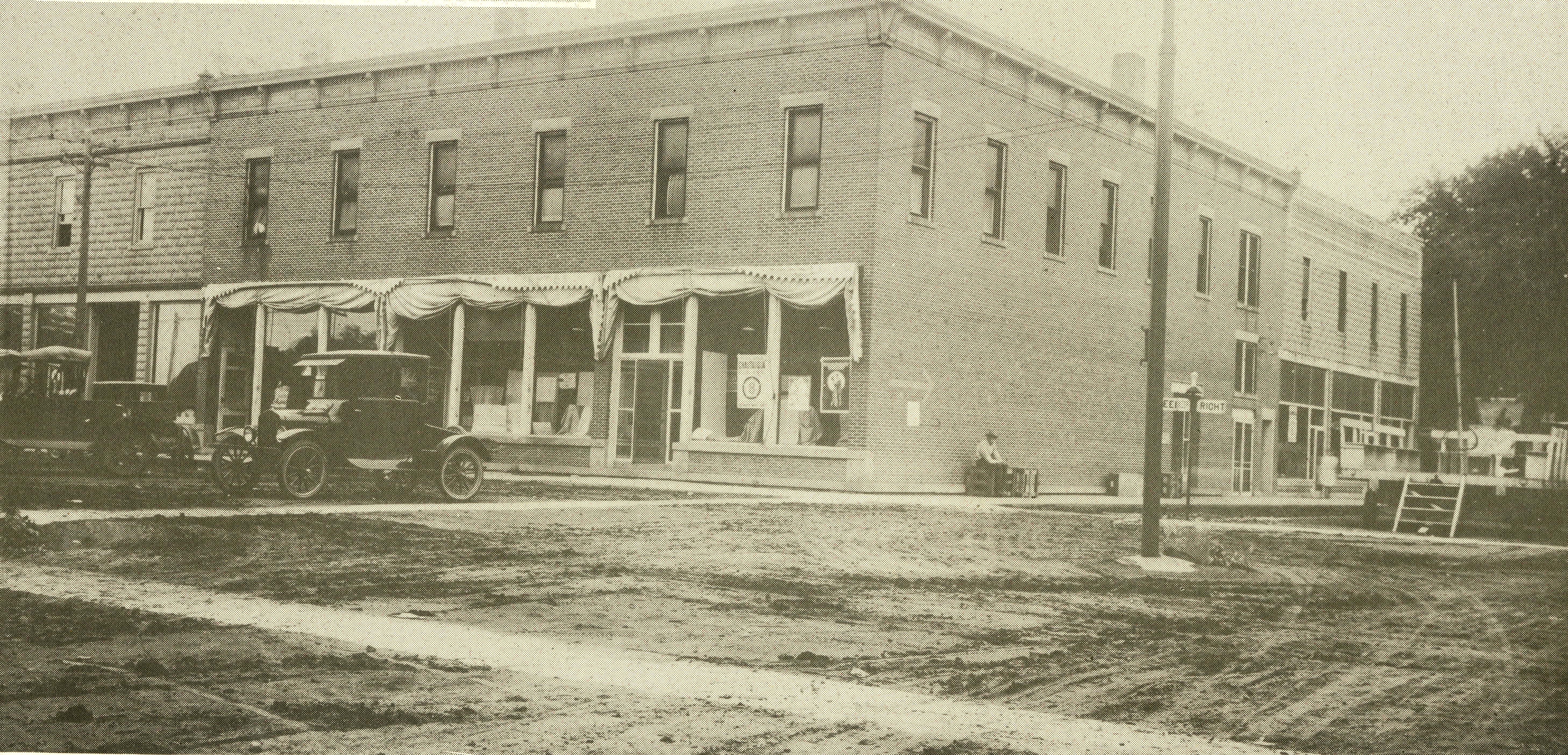 Edmundson's Store 1920's, Reif's Store 1990's
