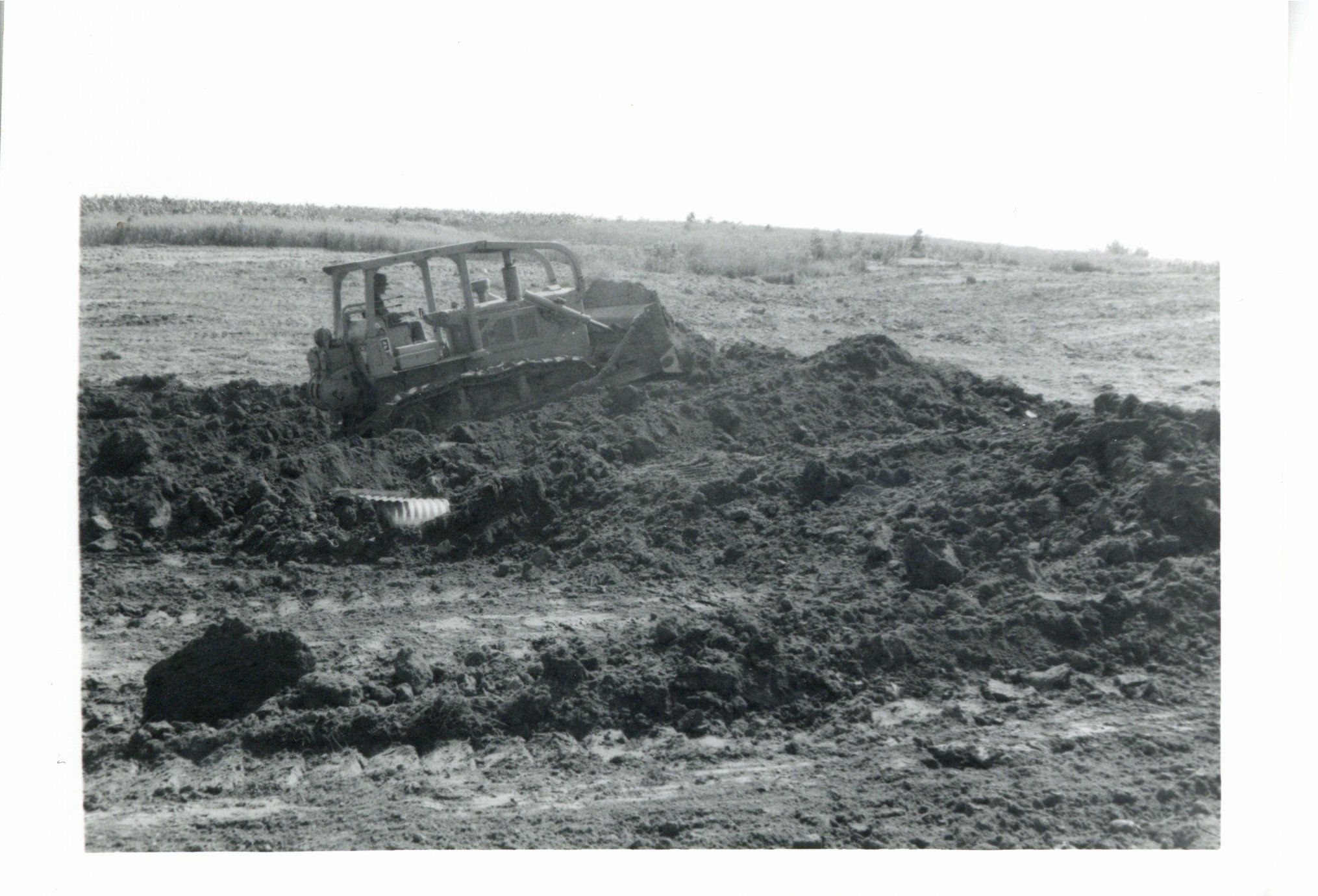 Bill Portz structure, 1980