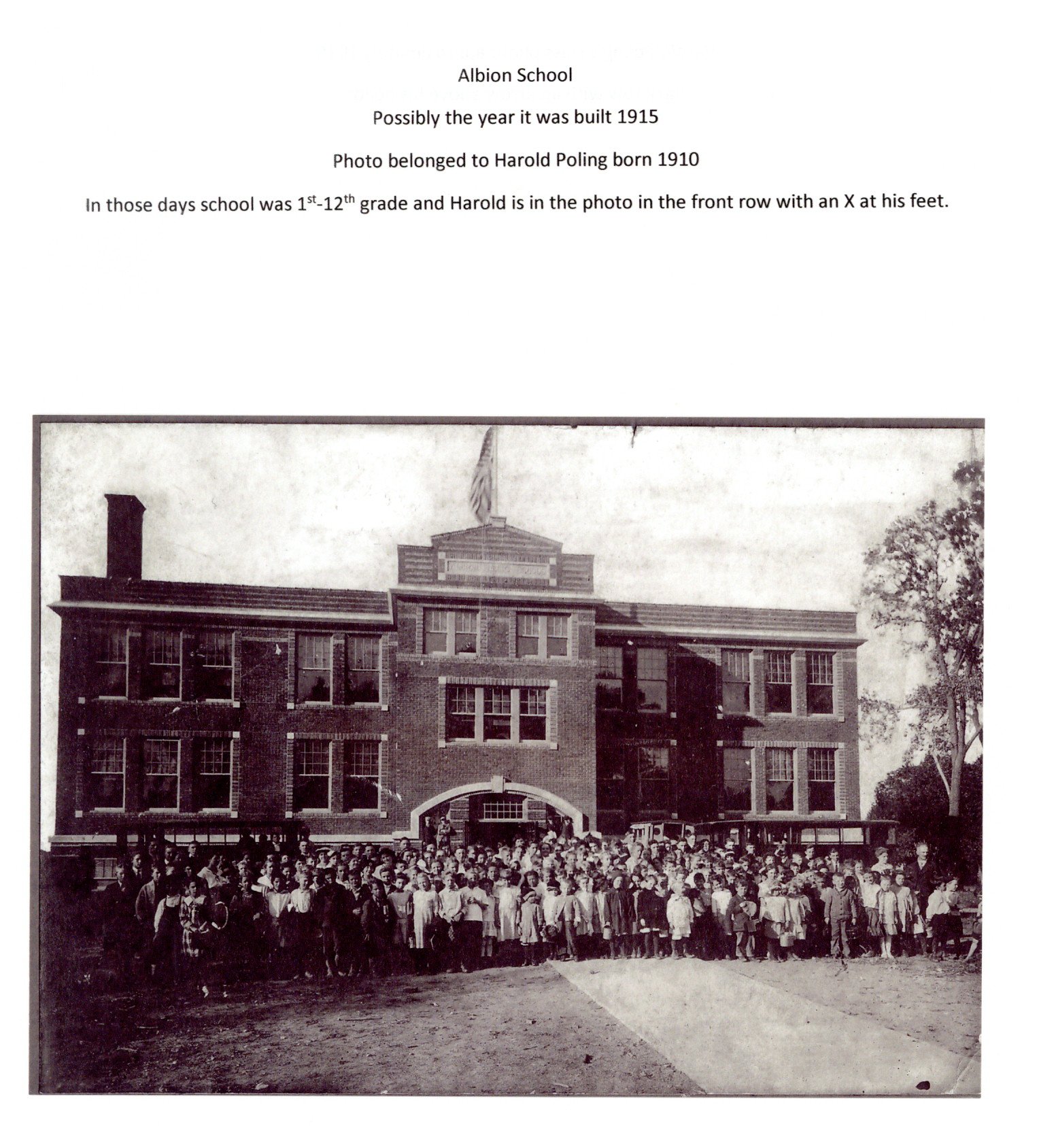 1915 Albion School