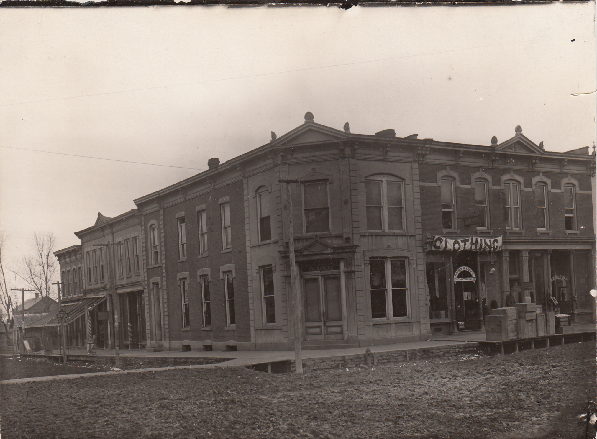 0113 South side of square with several businesses