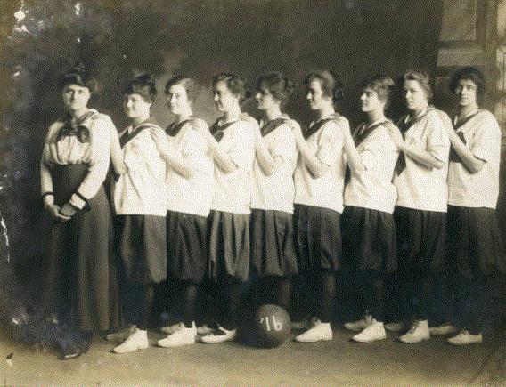 Penn Women's Basketball 1916