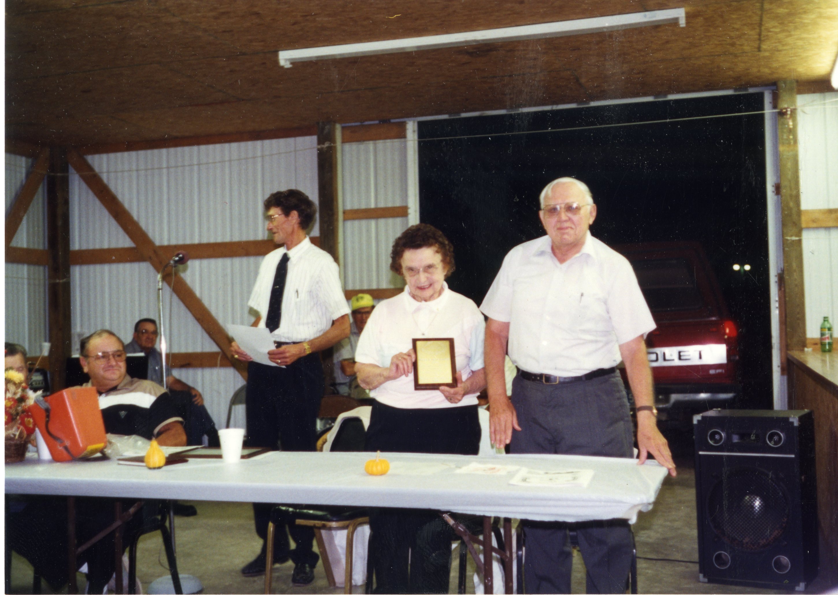 1994 - Peggy and Verle Arnold Receive Award
