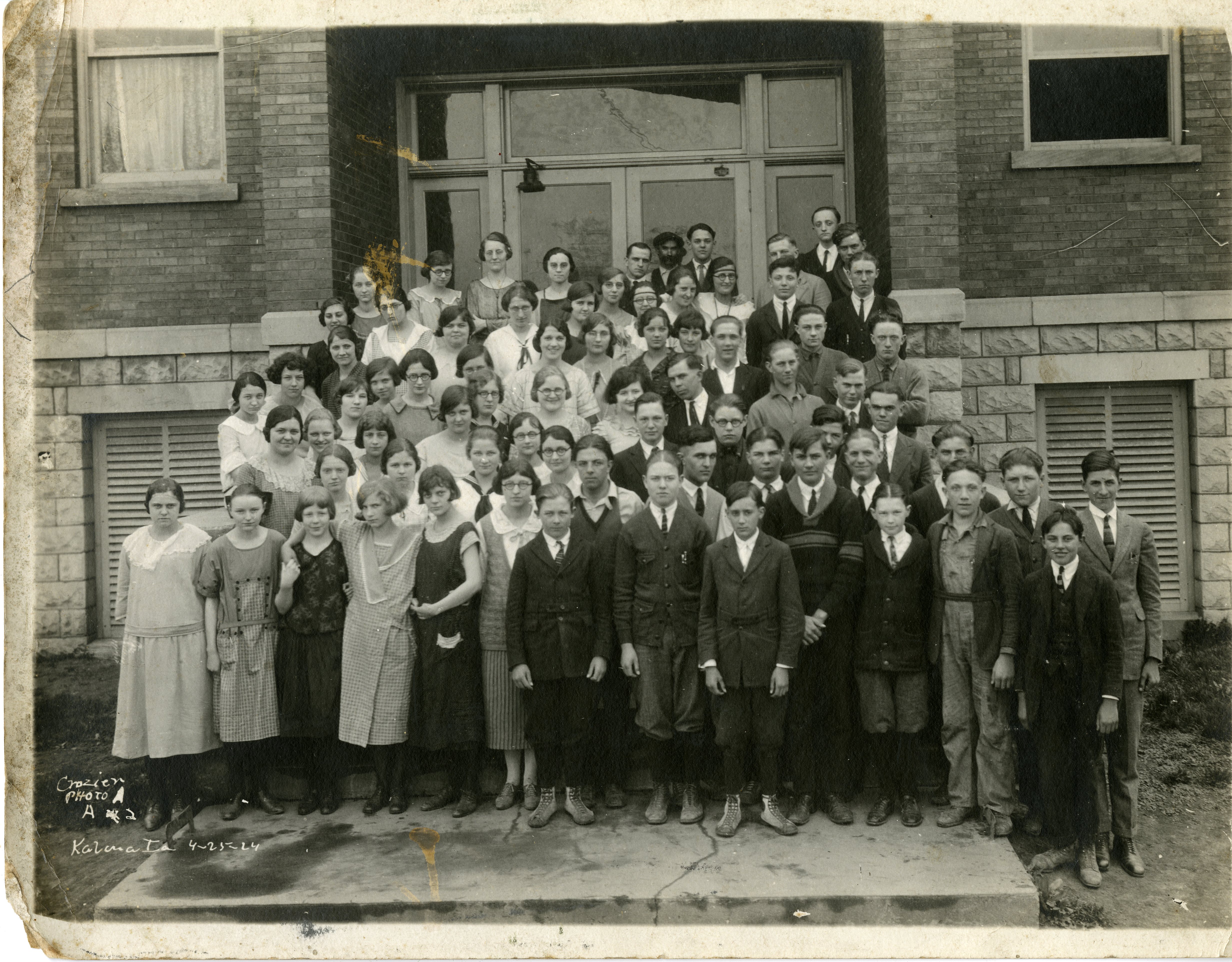 Kalona School 1924