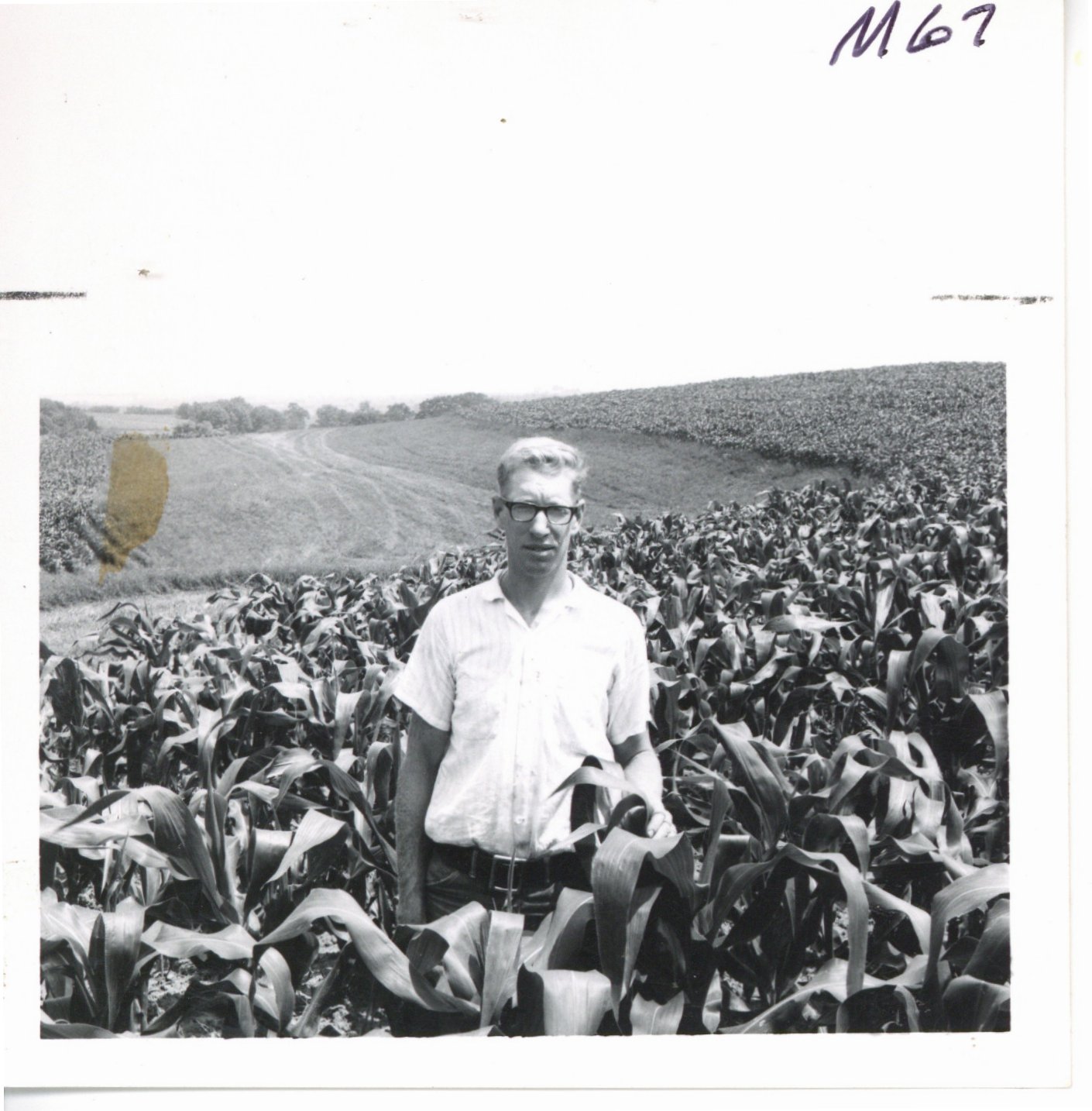 Jackson SWCD new cooperator division winner, Loren Kilburg, 1965
