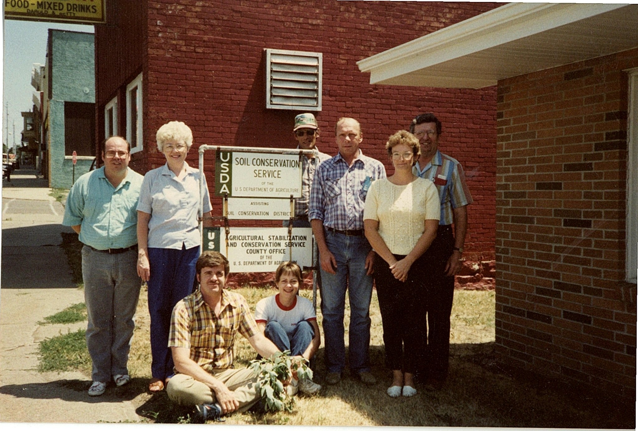 Tama Soil Conservation and Water Conservation staff