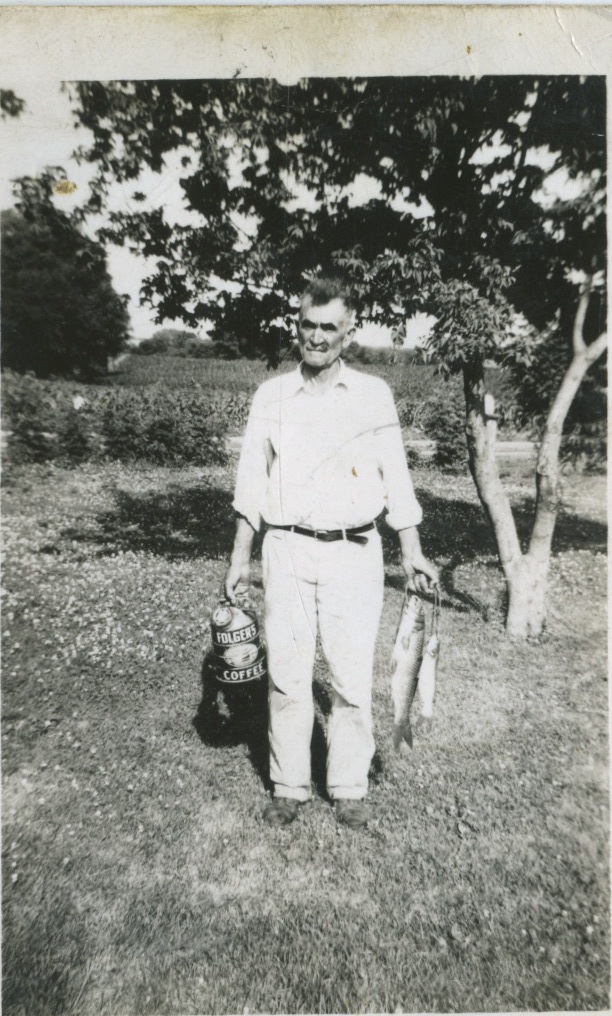 Bartolo Nizzi with Fish at Shuler Mine 