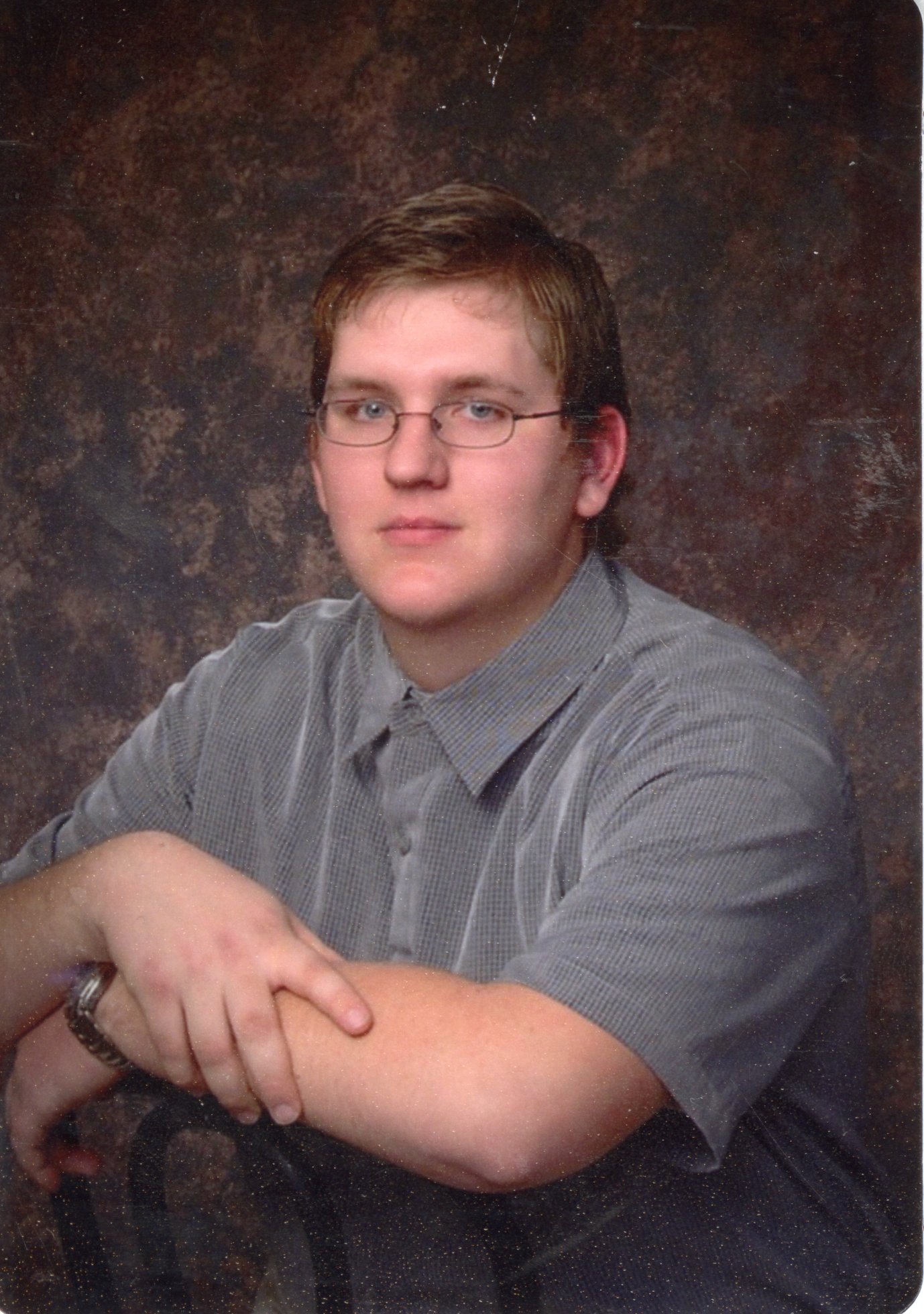 2004 Clayton Thacker from, Mediapolis High School wins conservation scholarship