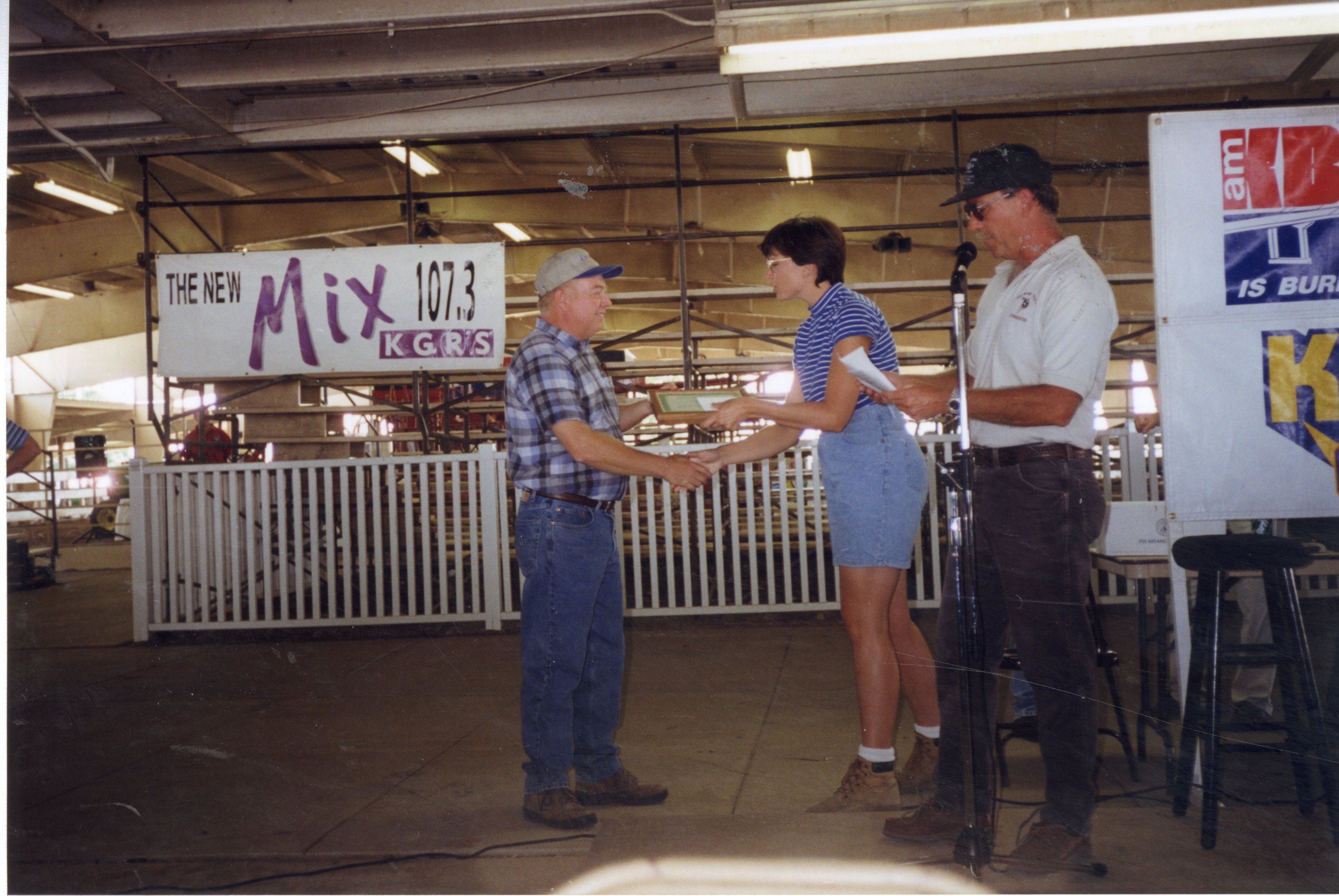 1999  Dennis Petersen wins Owner/Operation and Overall Award