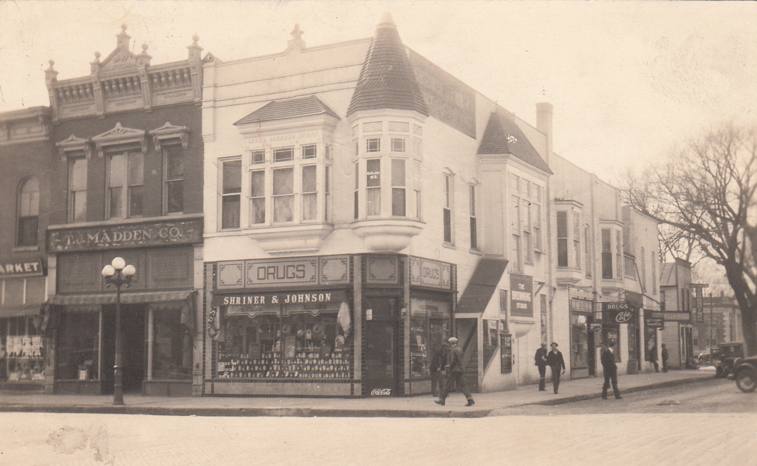 0104 Stores on the northwest corner of square