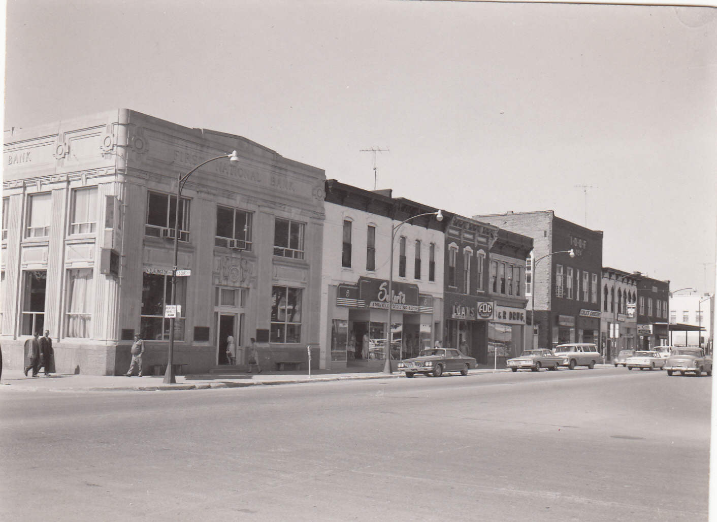 0117 South side of square looking west in the 1950's