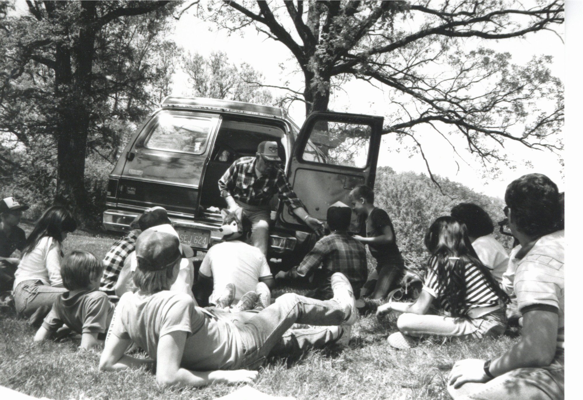 Outdoor classroom with Ed Hix, 1987