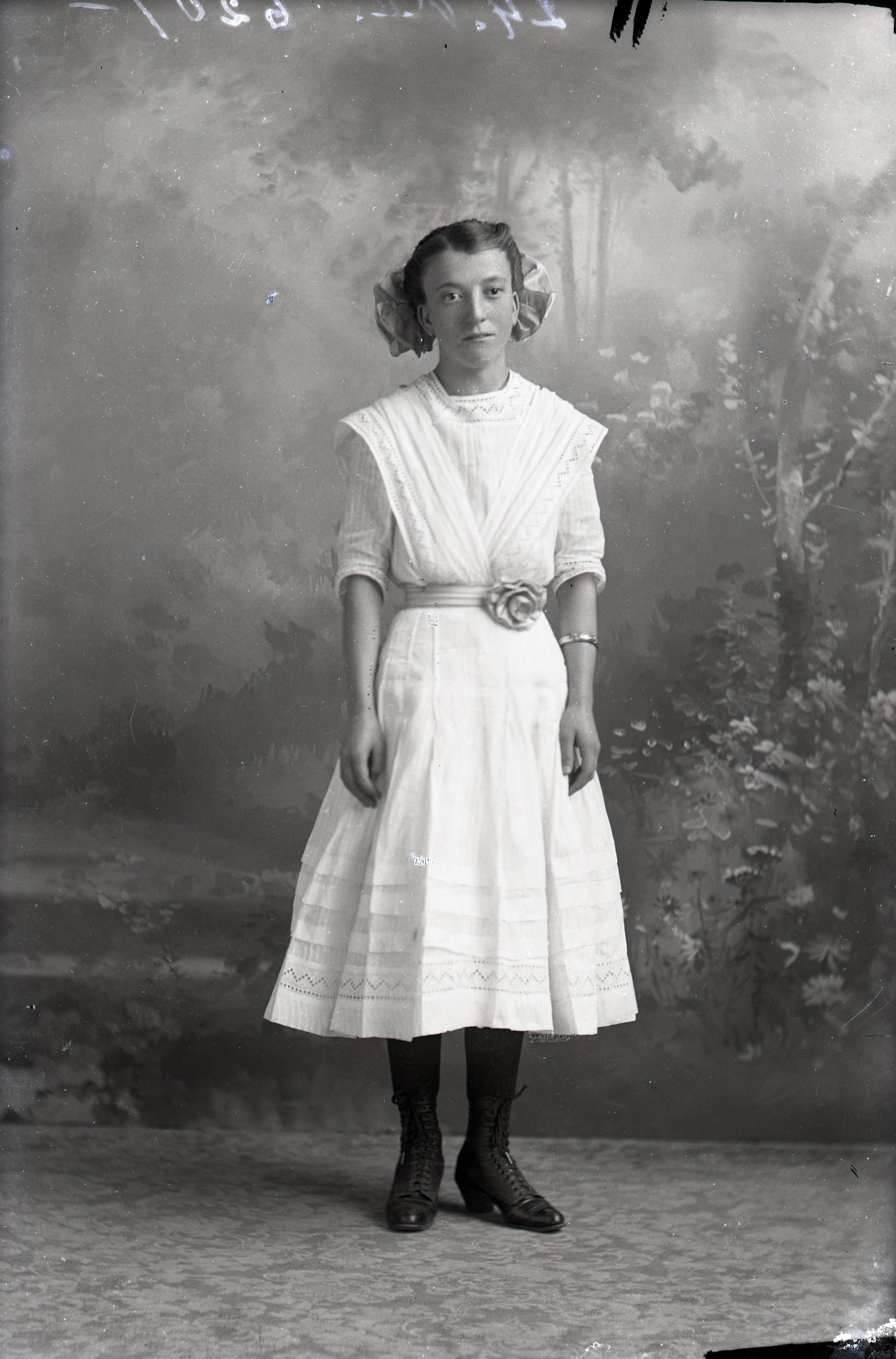 Girl with rose belt