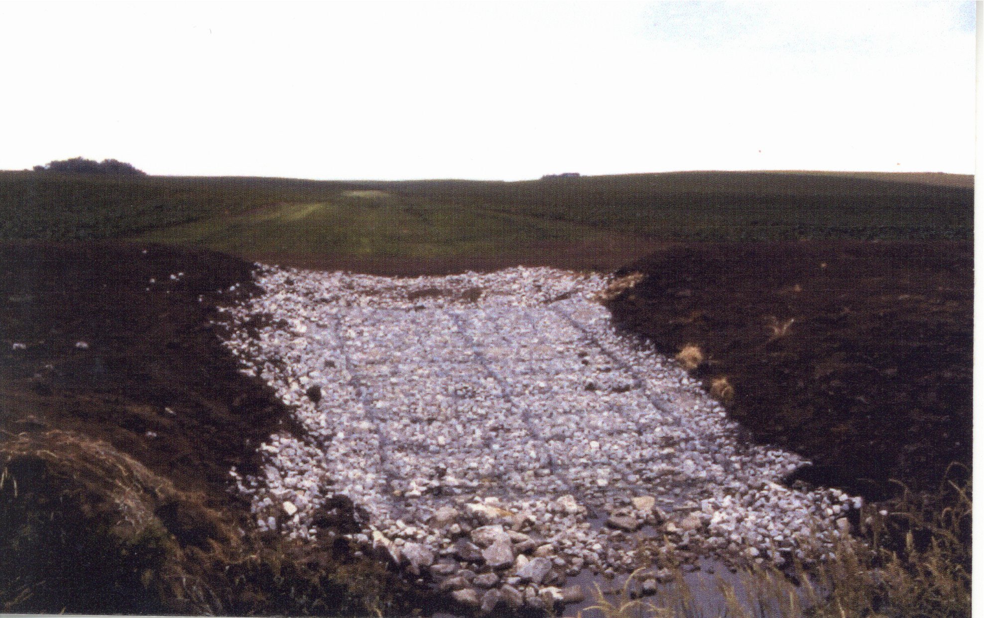 Gabion chute 