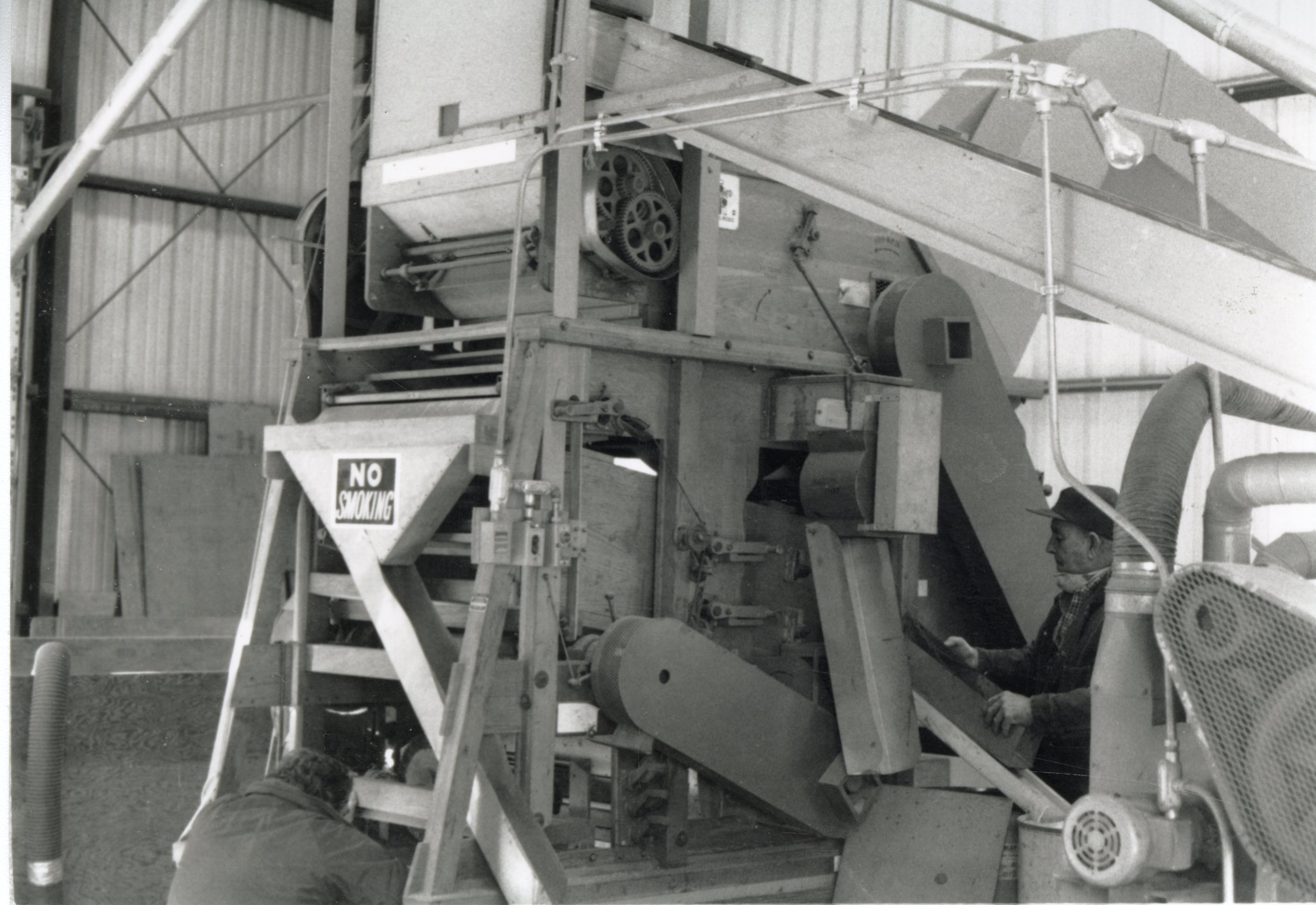 Large unidentified machine in shed