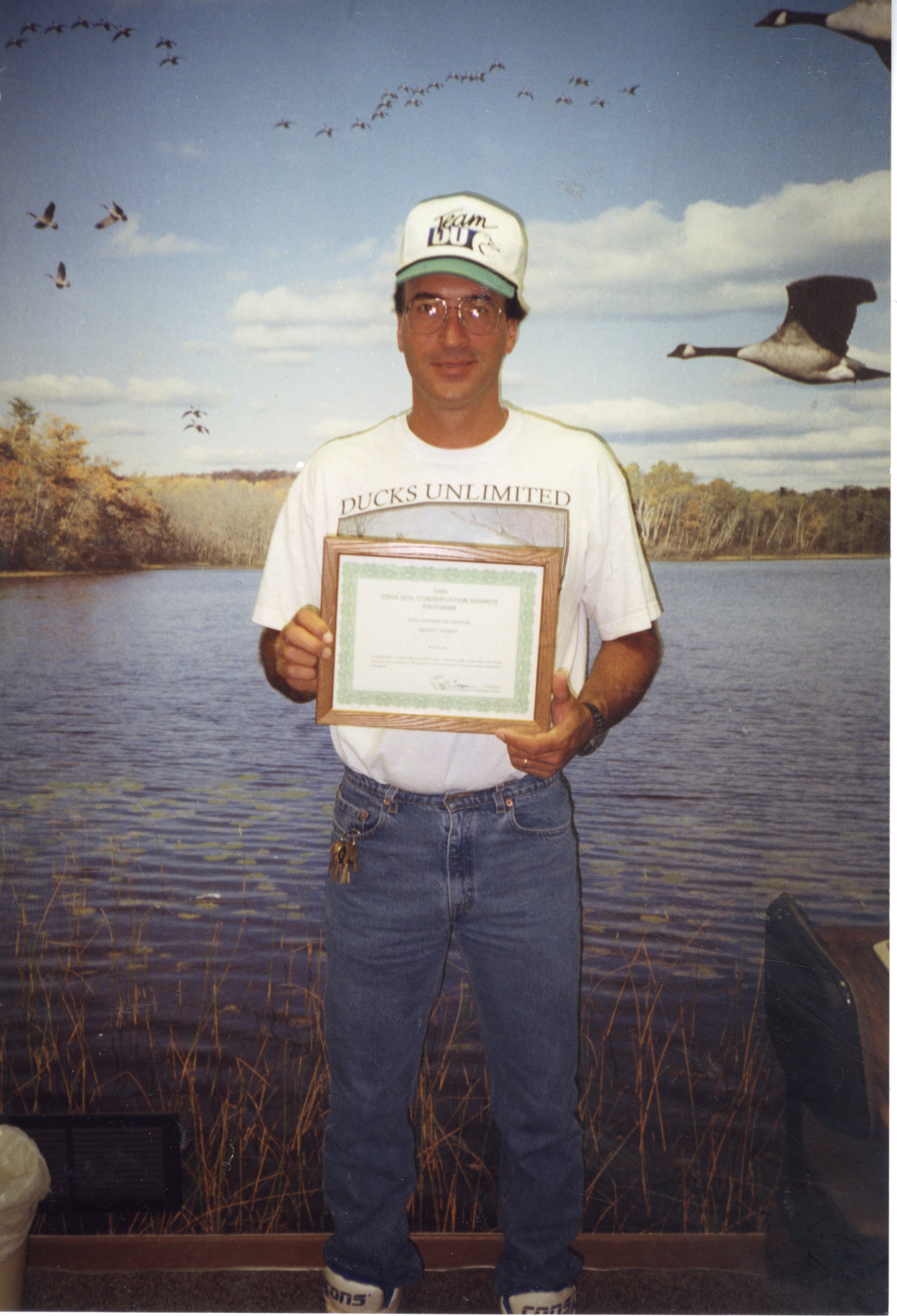 1999 Steve Coates, New Cooperator Award Recipient<br />
