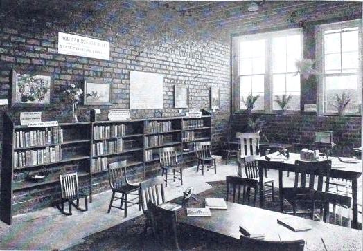 State Fair Exhibit: Traveling Library of Iowa 