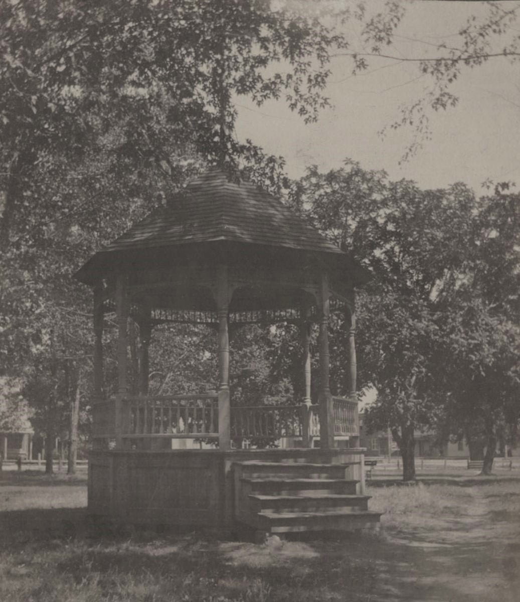 Garnavillo, City Park - Bandstand 1900