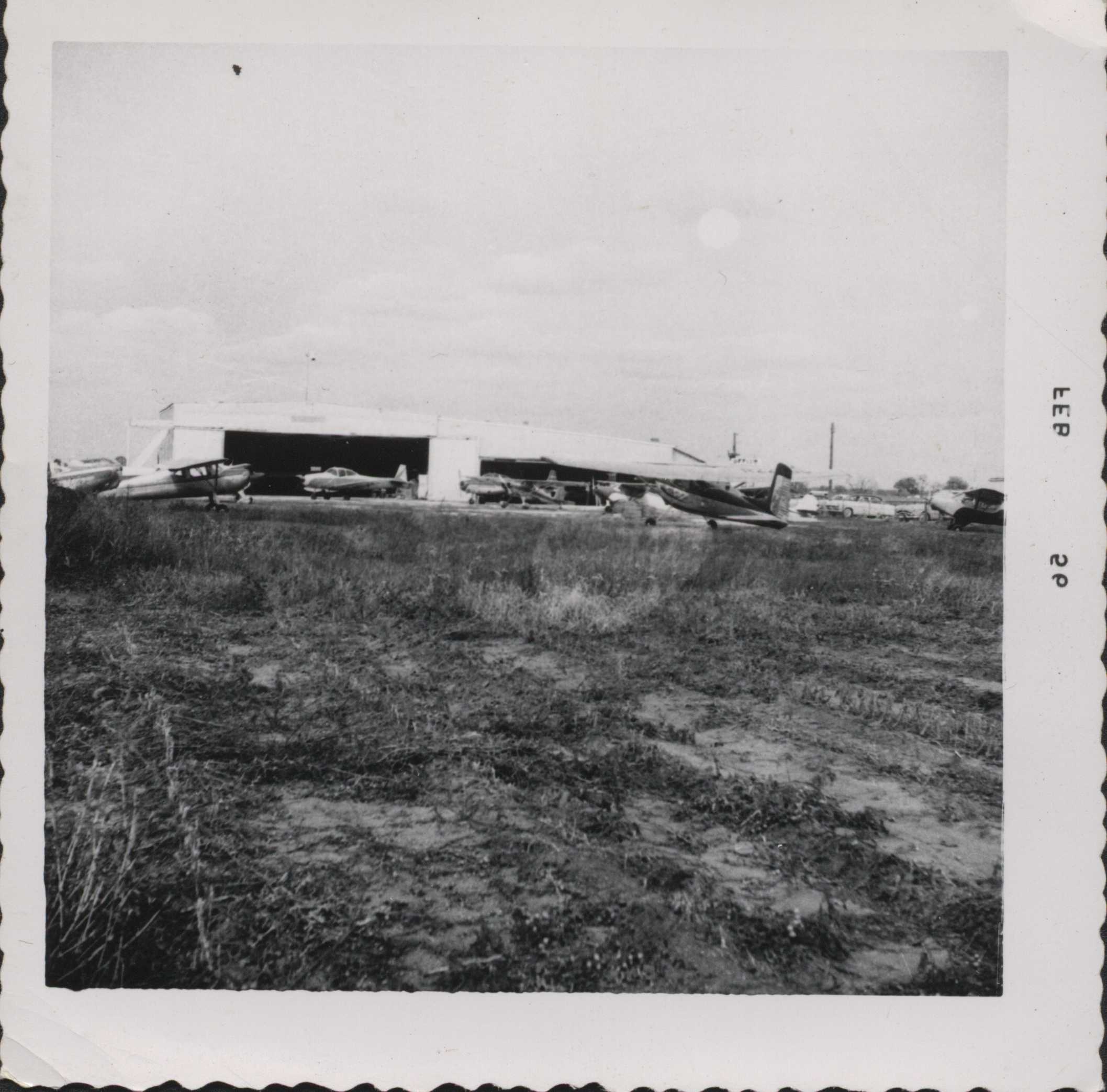 Centerville Airport .