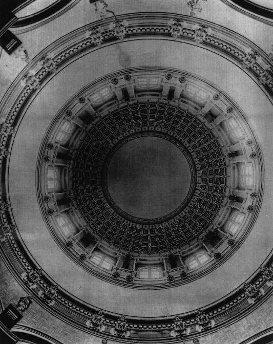 Capitol view of dome before 1904