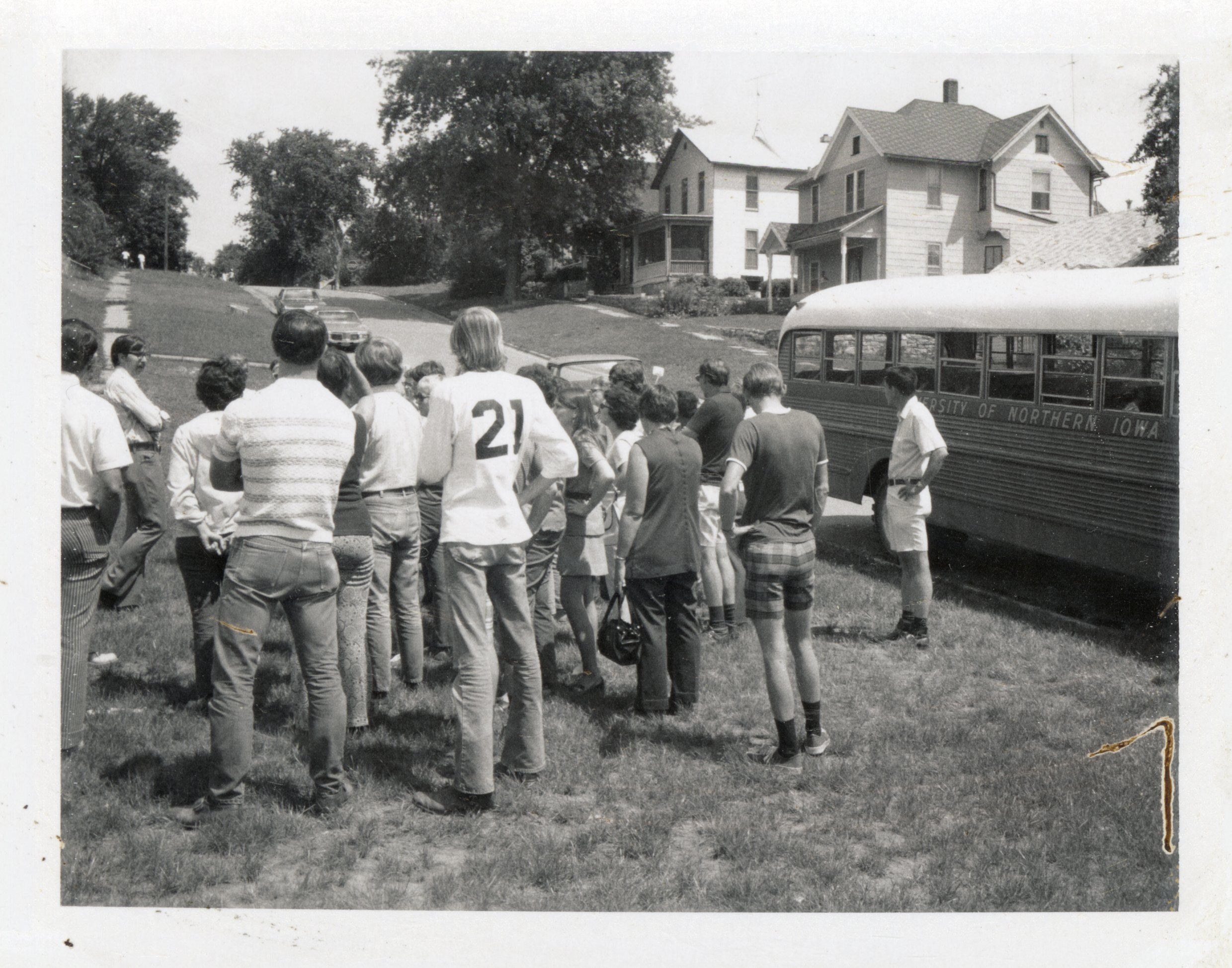 1970s UNI students on a tour