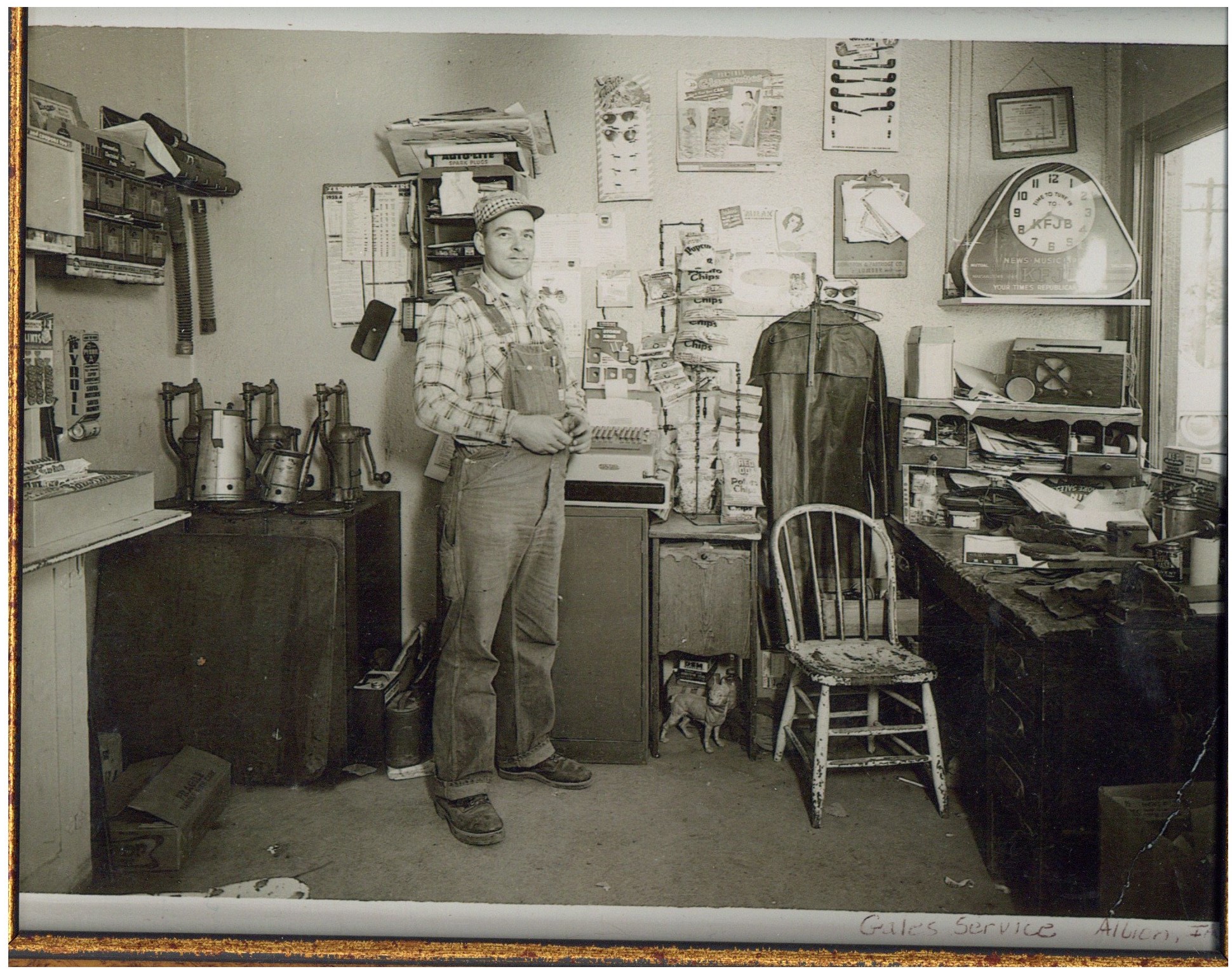 Albion, Iowa businesses - Gale Linsenmeyer