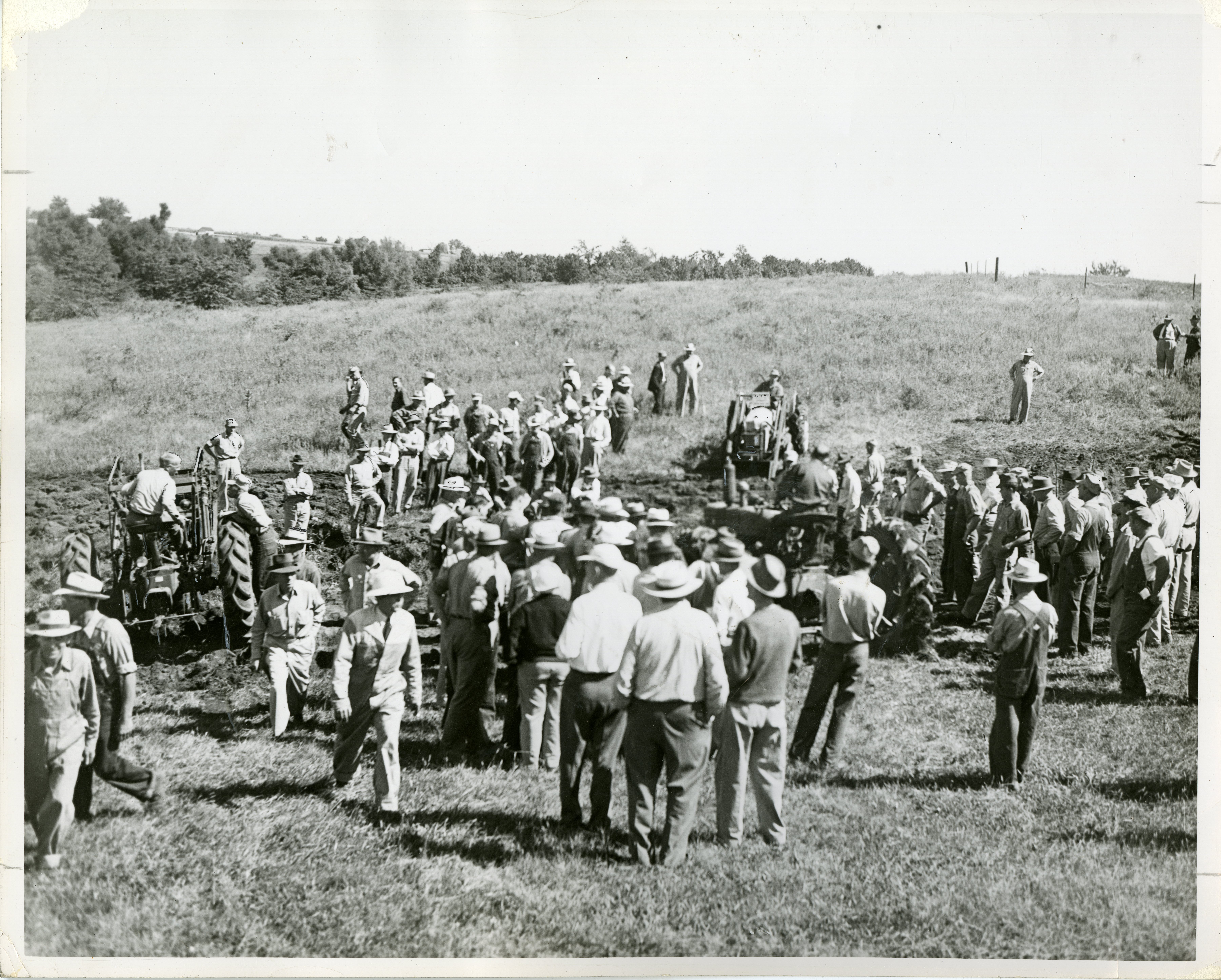 1948 Field Day - Filling Gully on John Blaul Farm
