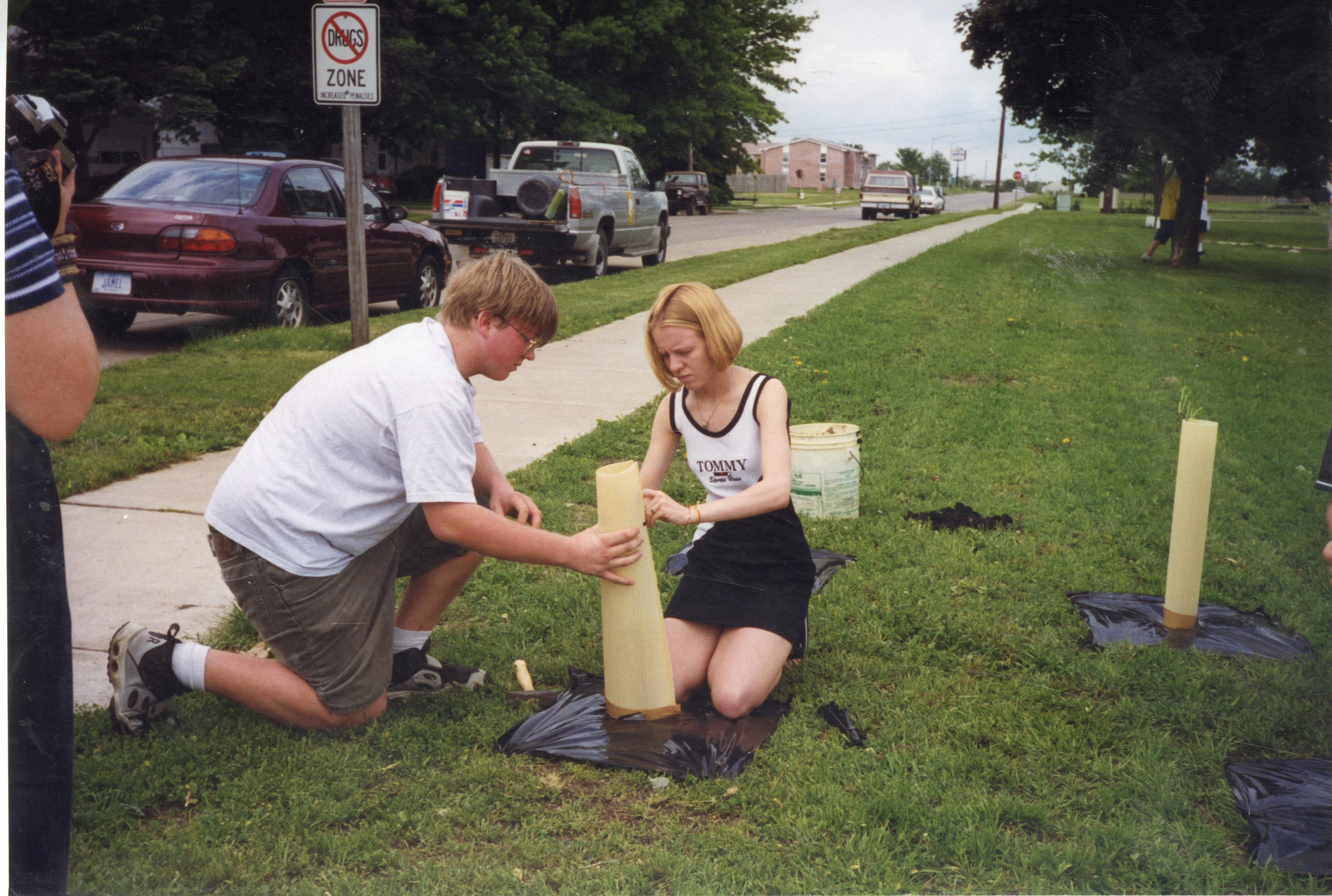 1999 Two high school students plant a tree