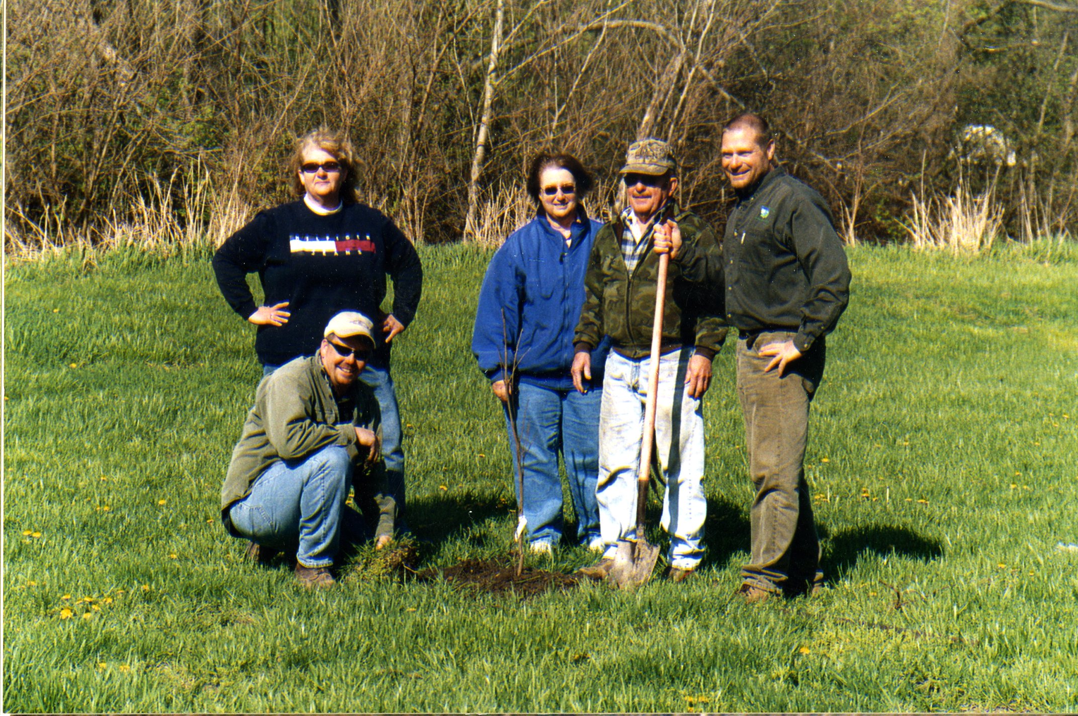Louisa County SWCD commissioners planting trees at fairgrounds, 2006