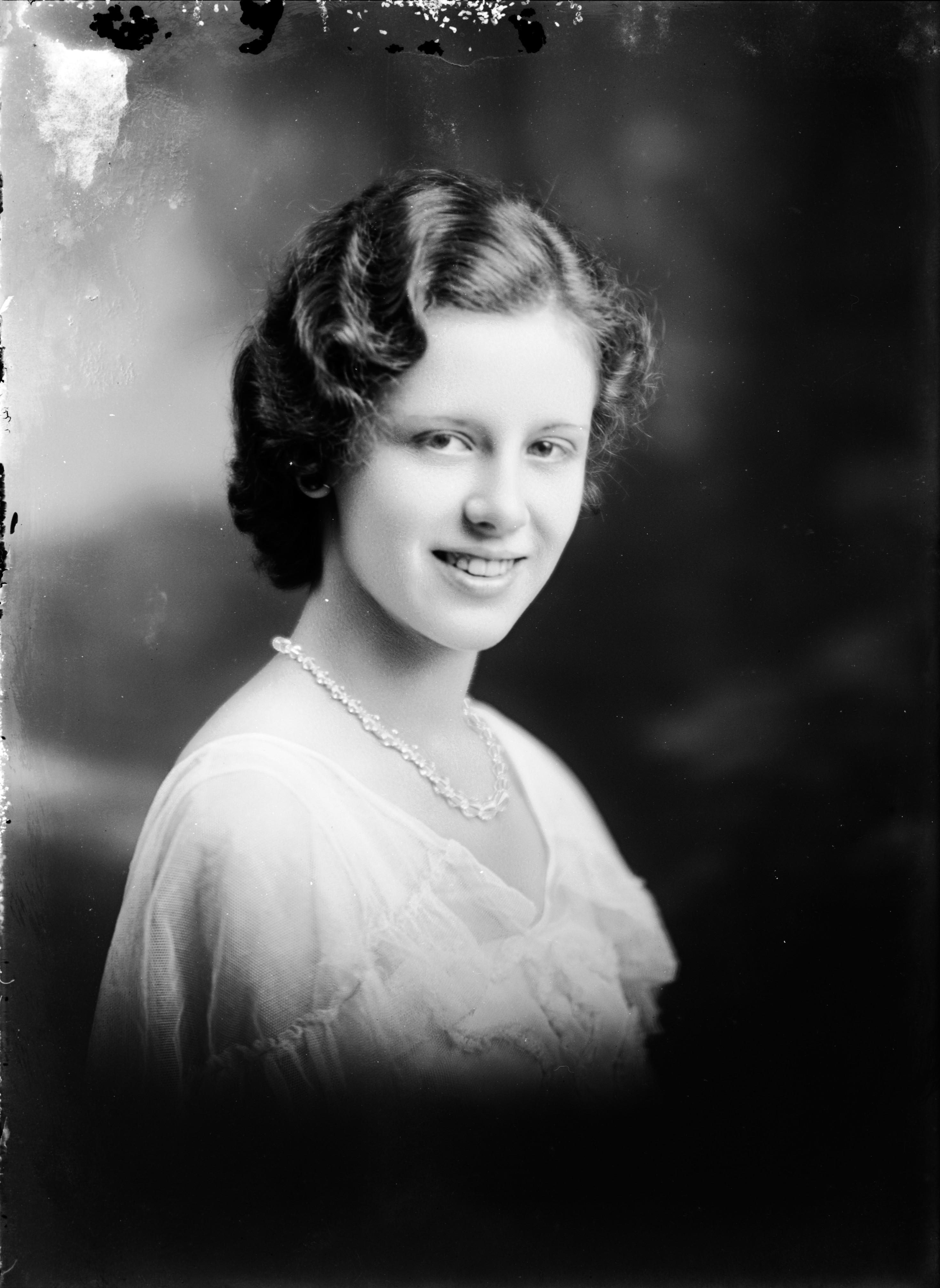 Verona Raines