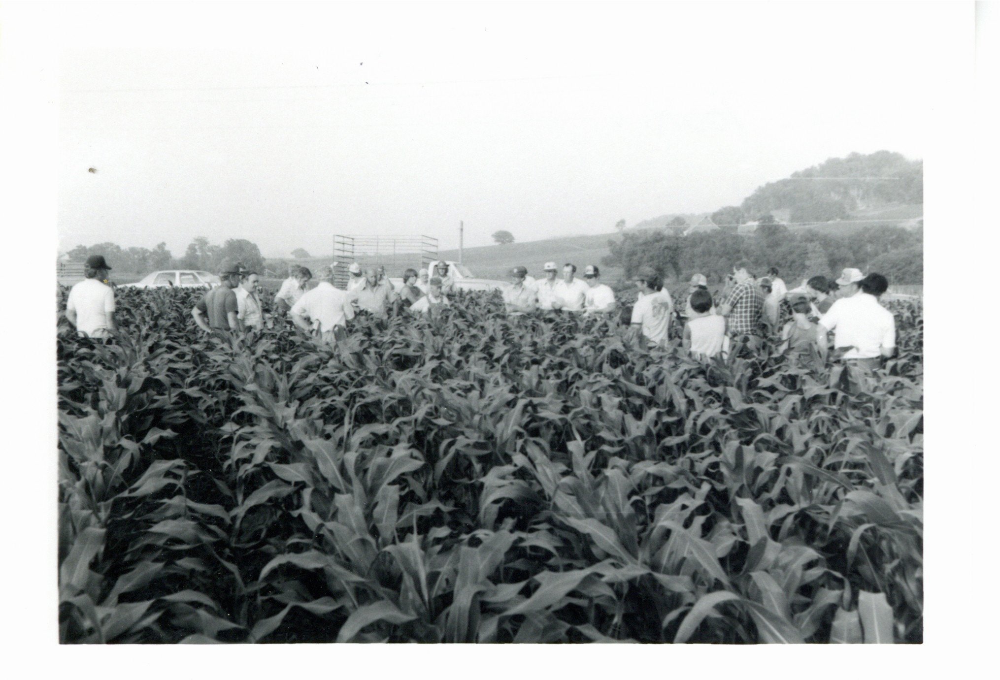Loras Nimmers no till tour, 1980