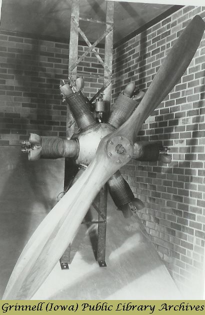 Radial engine and propeller 