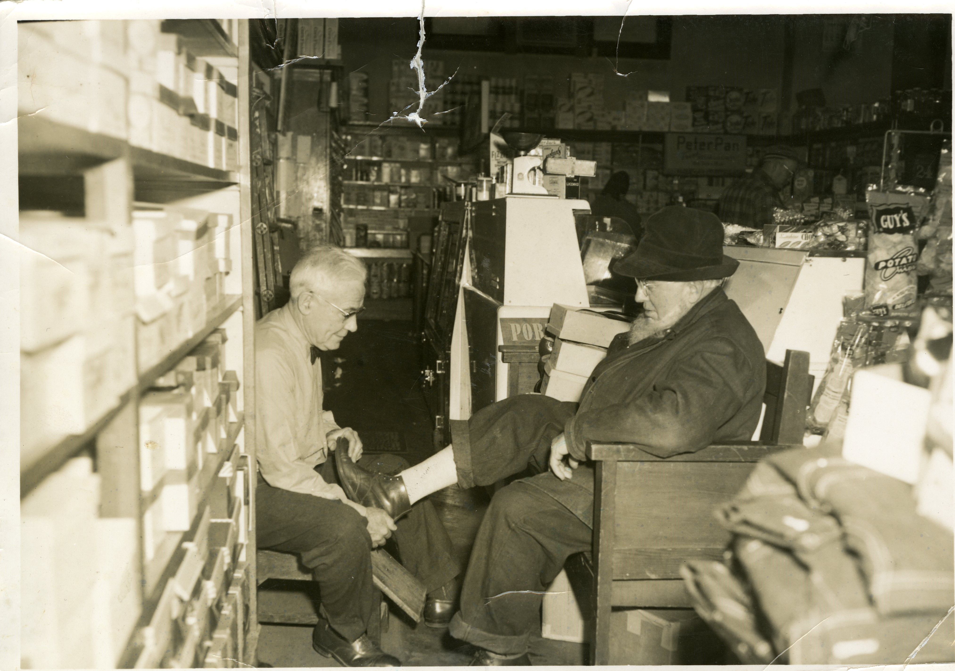E.J. Hesselschwerdt General Store