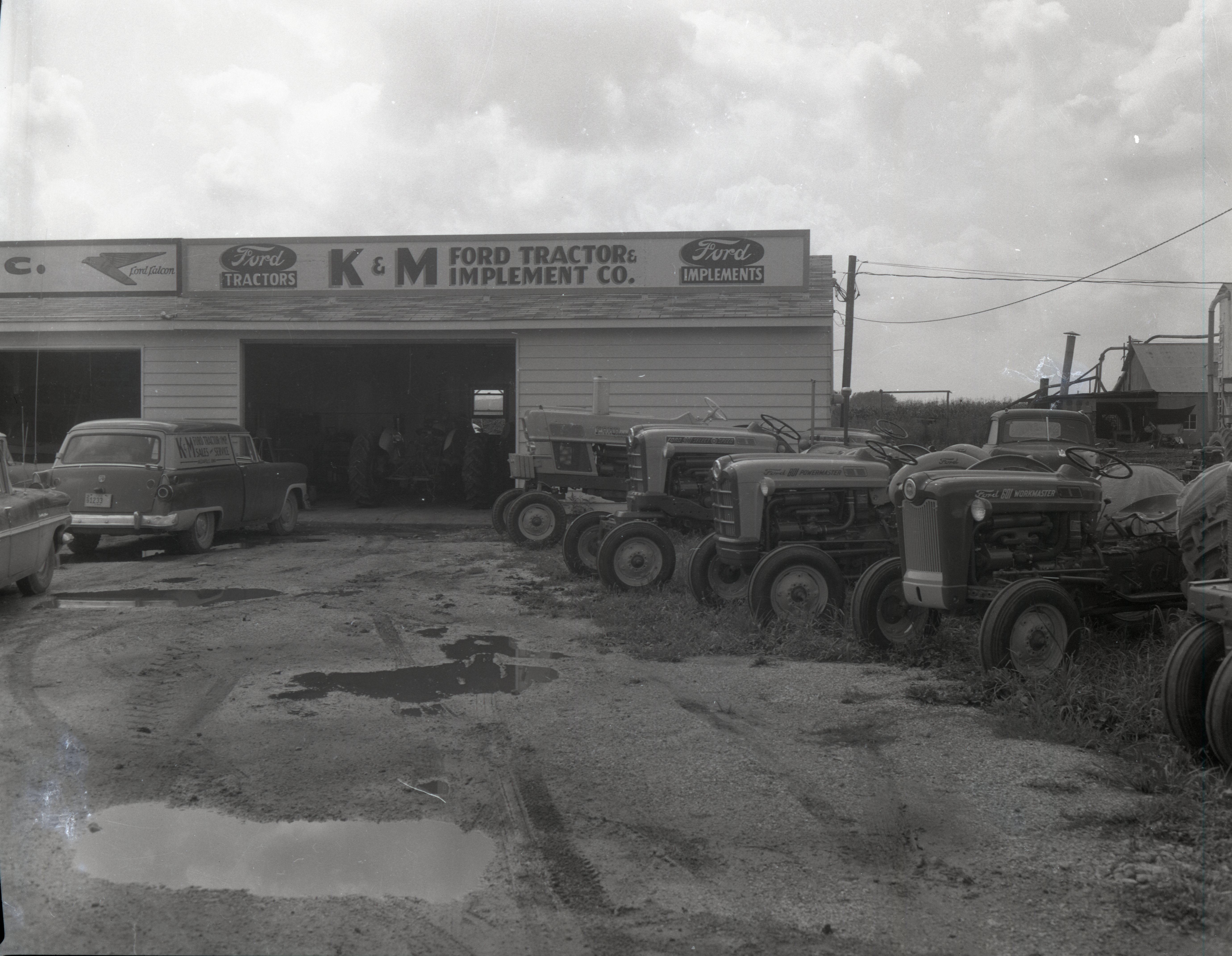 K & M Ford Tractor Implement Company