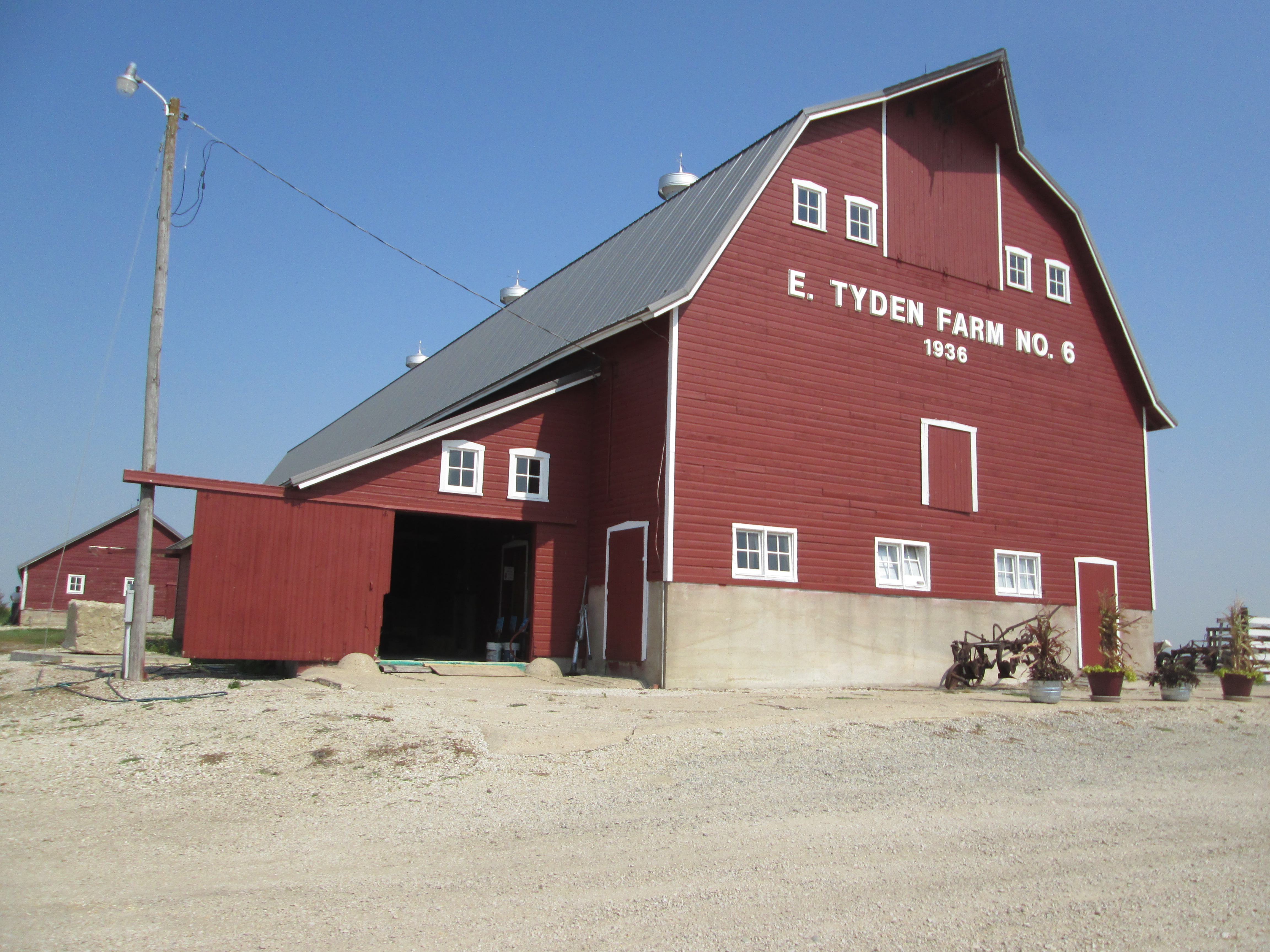 004. Red Barn on Tyden Farm #6