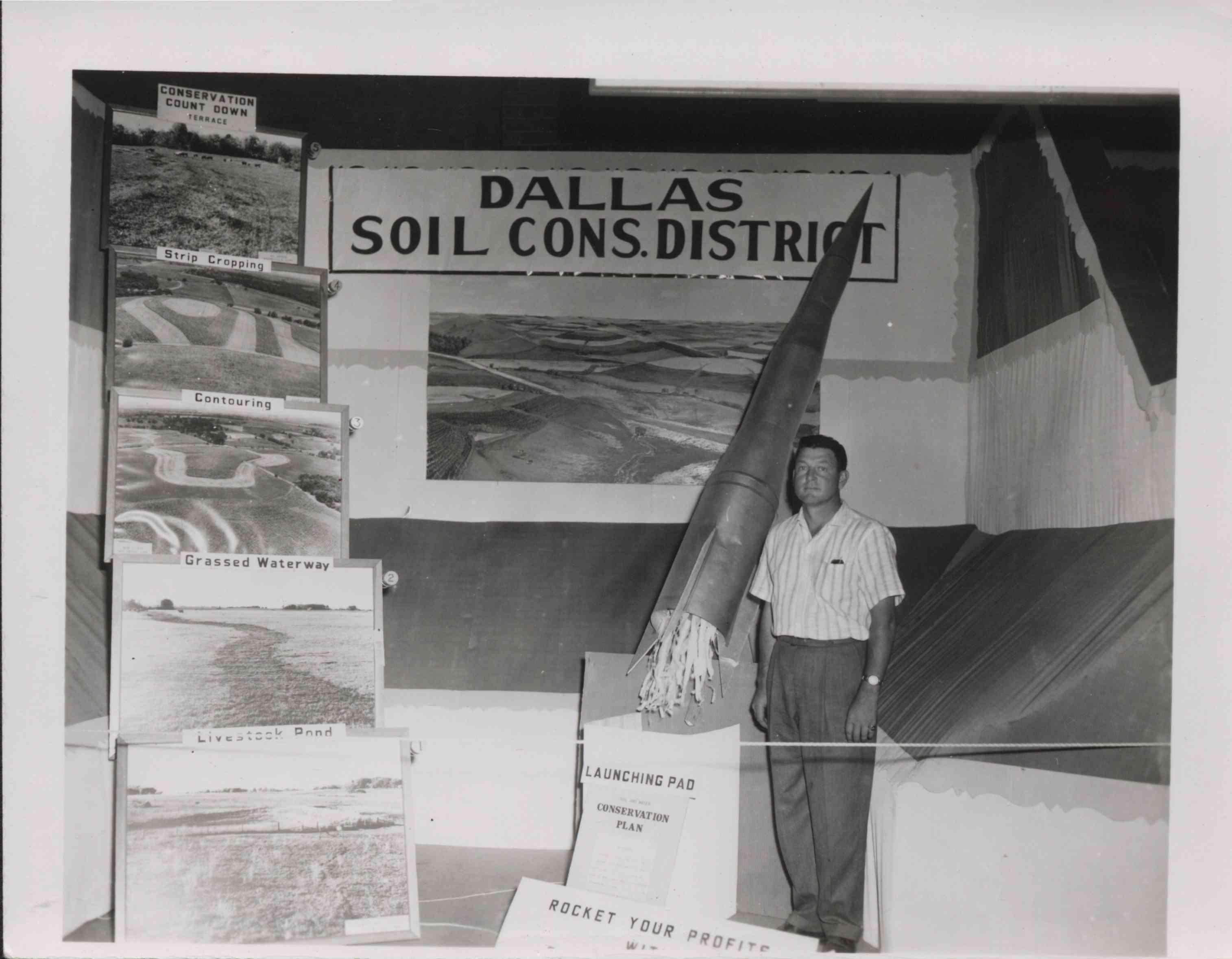 Dallas County Soil Conservation Display at a fair