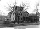 Home of Gustavus Hinricks, Iowa City, Iowa, between 1920 and 1925
